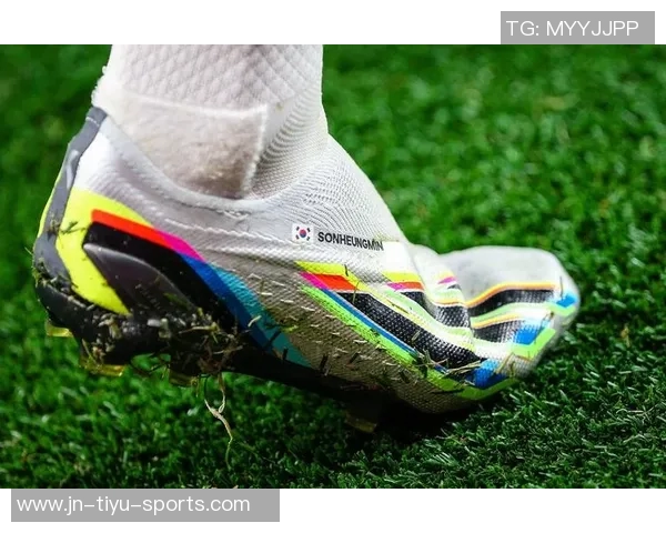 球星纷纷上脚阿迪足球鞋 展现技术与潮流完美结合