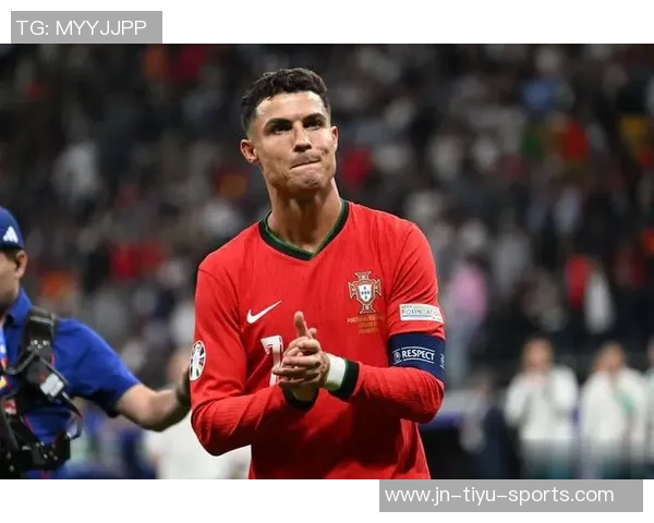 度足球中场球星盘点与表现分析 度足球中场球星盘点与表现分析